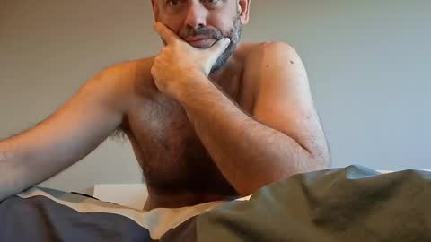 Snapshot of honeydaddyforyou chatting on 12-01-25, 07:46 honeydaddyforyou online show from 12-01-25, 07:46