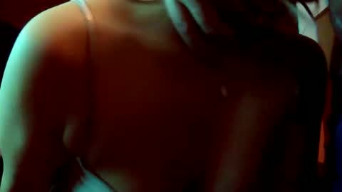 Snapshot of honeydrips_ chatting on 02-15-26, 07:51 Honey Drips online show from 02-15-26, 07:51