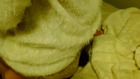 honeygoldenbaddie24 online show from 02-22-25, 04:18