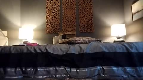 Snapshot of honeyhive_4u chatting on 02-05-25, 02:48 Honey online show from 02-05-25, 02:48