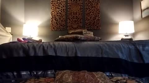 Snapshot of honeyhive_4u chatting on 02-11-25, 02:02 Honey online show from 02-11-25, 02:02