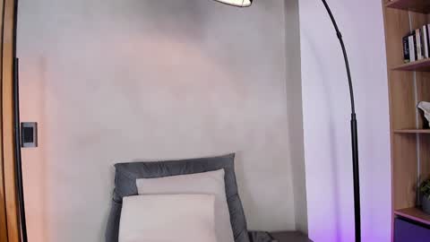 Snapshot of honeyhot69__ chatting on 01-08-25, 02:14 Sofia independent model online show from 01-08-25, 02:14