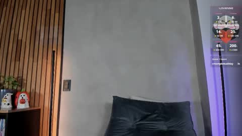Snapshot of honeyhot69__ chatting on 10-25-25, 11:29 Sofia independent model online show from 10-25-25, 11:29