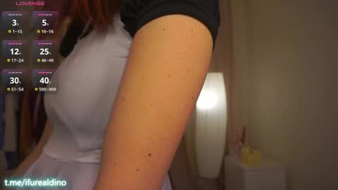 Snapshot of honeykadakia chatting on 01-14-26, 06:41 Jane online show from 01-14-26, 06:41