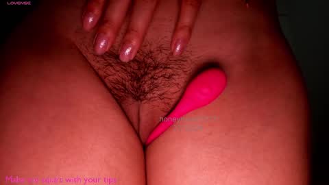 Snapshot of honeymoon1212 chatting on 12-28-24, 12:47 Mila K online show from 12-28-24, 12:47