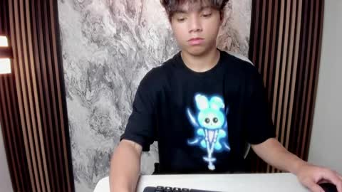 honeymoon_sariel online show from 04-26-26, 08:45