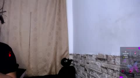 Victoria online show from 04-24-26, 08:28