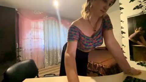 Snapshot of honeyrose333 chatting on 09-25-25, 09:35 Vita online show from 09-25-25, 09:35