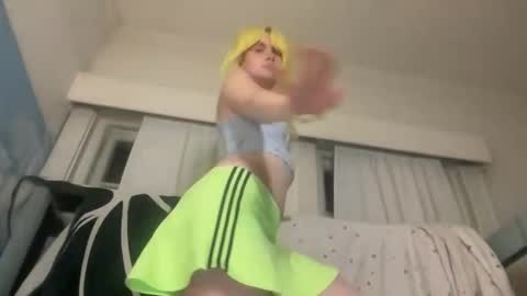 Emi Rose online show from 04-02-26, 05:05