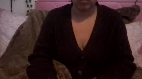 honeyyy89 online show from 04-05-26, 02:53