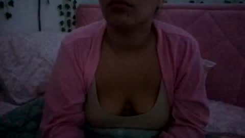 honeyyy89 online show from 04-24-26, 11:01