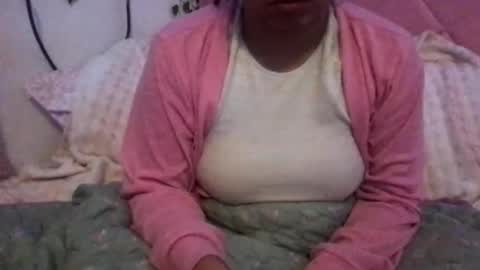 honeyyy89 online show from 04-27-26, 03:48