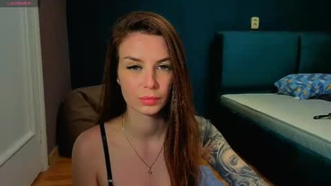 Snapshot of honeyyy_bunny chatting on 05-18-26, 07:09 the perfectgirl online show from 05-18-26, 07:09