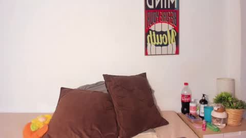 HoneyBrown online show from 10-10-25, 07:57