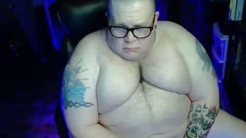 Snapshot of hoosierdaddyxl chatting on 03-15-26, 05:13 Sir online show from 03-15-26, 05:13