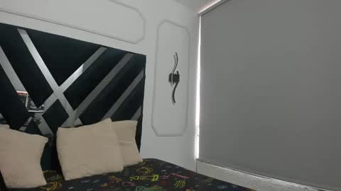 hoot_booys_ online show from 04-24-26, 08:55