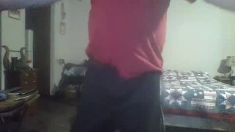 Snapshot of hormonemonster27 chatting on 01-18-25, 12:13 Hormone Monster online show from 01-18-25, 12:13