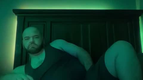 Snapshot of hornazzbear chatting on 12-15-25, 10:08 hornazzbear online show from 12-15-25, 10:08