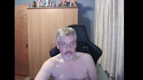 Snapshot of horndoggyx1 chatting on 12-06-24, 11:36 horndoggy online show from 12-06-24, 11:36