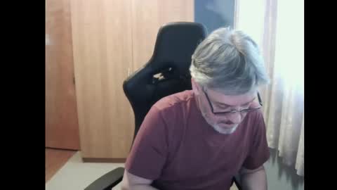 Snapshot of horndoggyx1 chatting on 02-14-25, 02:23 horndoggy online show from 02-14-25, 02:23