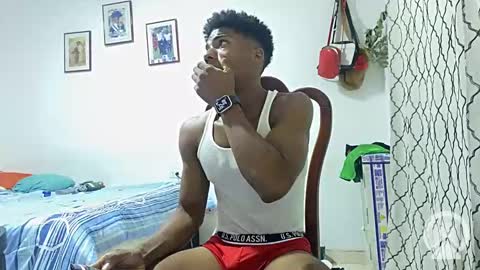 Snapshot of horneyguy2399 chatting on 01-06-25, 12:37 sugarbaby online show from 01-06-25, 12:37