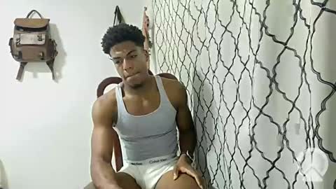 Snapshot of horneyguy2399 chatting on 01-11-25, 11:02 sugarbaby online show from 01-11-25, 11:02