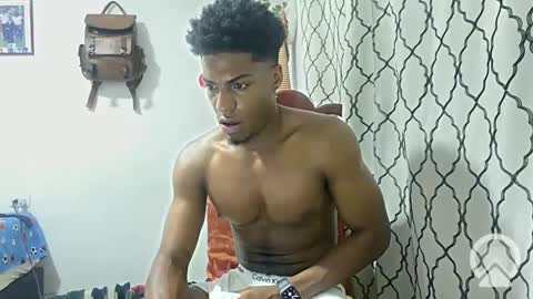 Snapshot of horneyguy2399 chatting on 01-16-25, 04:49 sugarbaby online show from 01-16-25, 04:49