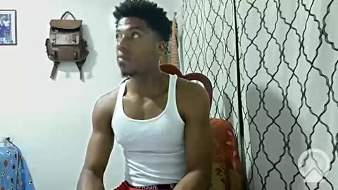 Snapshot of horneyguy2399 chatting on 01-19-25, 12:49 sugarbaby online show from 01-19-25, 12:49