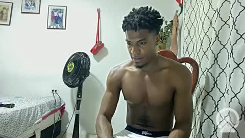 Snapshot of horneyguy2399 chatting on 02-07-25, 03:23 sugarbaby online show from 02-07-25, 03:23