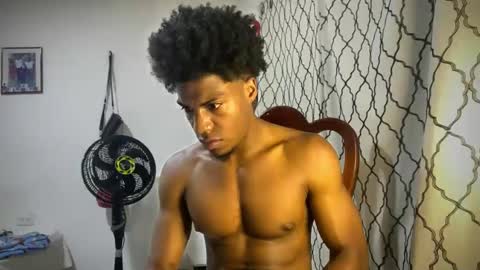 Snapshot of horneyguy2399 chatting on 09-14-25, 04:39 sugarbaby online show from 09-14-25, 04:39