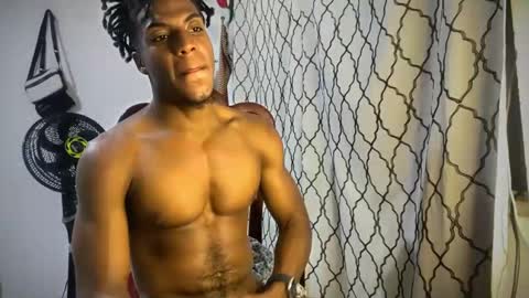 Snapshot of horneyguy2399 chatting on 09-20-25, 02:01 sugarbaby online show from 09-20-25, 02:01