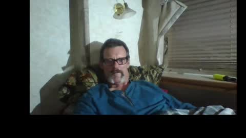 joey online show from 04-12-26, 10:31