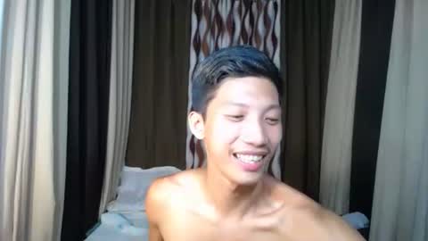 Snapshot of horny_asianmoreno chatting on 09-26-25, 12:20 ROGER online show from 09-26-25, 12:20