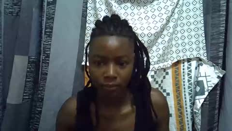 Leila online show from 02-16-26, 05:53