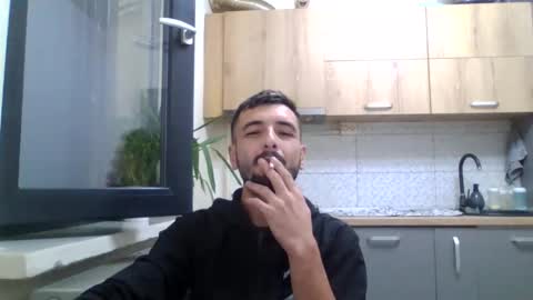 Snapshot of horny_couple9600 chatting on 09-18-25, 10:01 horny_couple9600 online show from 09-18-25, 10:01