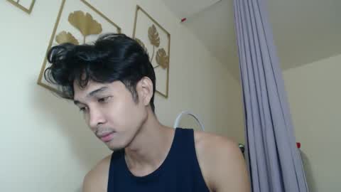 Snapshot of horny_eddie chatting on 10-01-25, 01:11 EDDIE online show from 10-01-25, 01:11