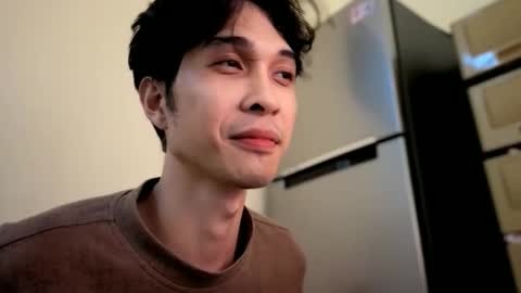 Snapshot of horny_eddie chatting on 10-11-25, 05:17 EDDIE online show from 10-11-25, 05:17