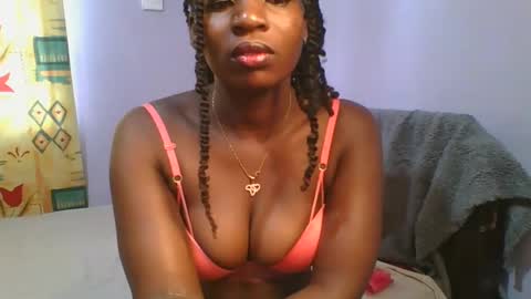 Snapshot of horny_hearts chatting on 02-05-25, 05:20 phanice online show from 02-05-25, 05:20