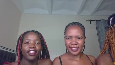 horny_lainie online show from 09-30-25, 05:40