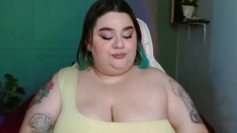 Snapshot of horny_neighbors_ chatting on 01-11-25, 04:48 onlyTiffany I broke up with frank 10 days ago online show from 01-11-25, 04:48