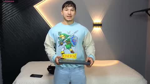 horny_nick18 online show from 03-02-26, 01:07