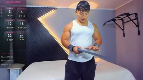 horny_nick18 online show from 04-01-26, 11:44