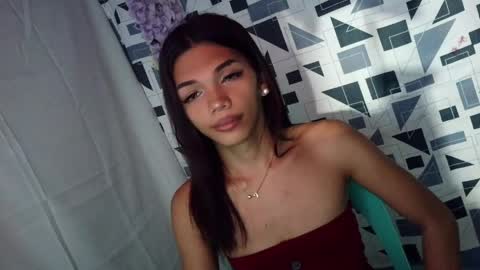 Snapshot of horny_rhiana chatting on 05-04-26, 11:50 Rhiana online show from 05-04-26, 11:50