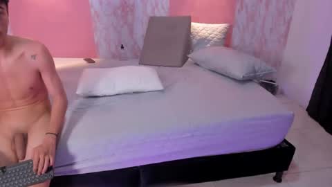 Snapshot of horny_zaid_69 chatting on 01-08-25, 10:37 Zaid Nicolle online show from 01-08-25, 10:37