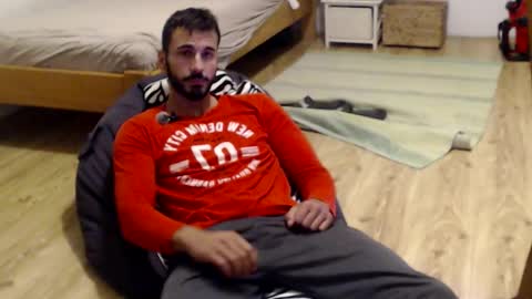 hornyasfuckk33 online show from 10-07-25, 08:39