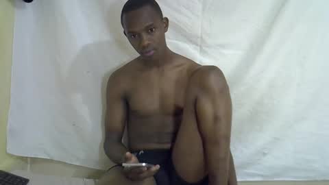 Snapshot of hornybeb36 chatting on 12-21-25, 05:47 hornybeb36 online show from 12-21-25, 05:47