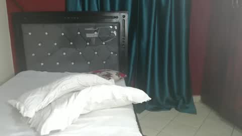 Bella online show from 02-19-25, 12:46