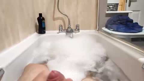 Snapshot of hornybiker1987 chatting on 10-29-25, 07:04 hornybiker1987 online show from 10-29-25, 07:04