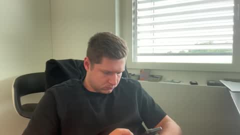 hornyboy95300 online show from 10-11-25, 11:53