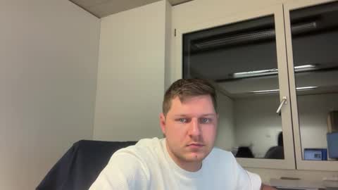 hornyboy95300 online show from 11-27-25, 05:04